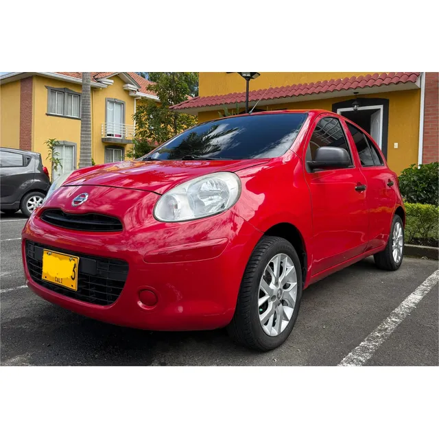 Nissan March 1.6 Active +