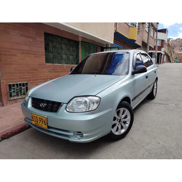 Hyundai Accent 1.4 Gls 4 P