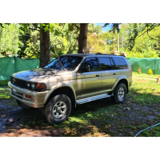 Mitsubishi Nativa 3.0 Ls V6 4x4 At