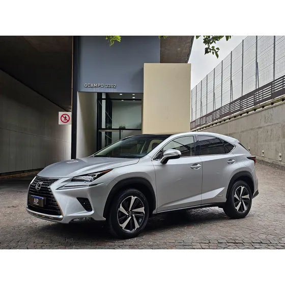Lexus Nx 2.5 300h Luxury