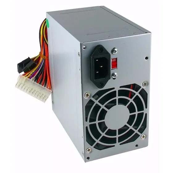 Fuente De Poder Para Pc  Atx 650w 20+4 Pines Sata Intel Mdj