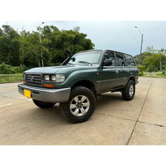 Toyota Burbuja 4.5 Autana Fzj80