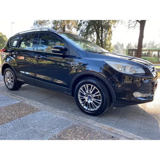 Ford Kuga 1.6 Sel 6mt Fwd T 150 Cv