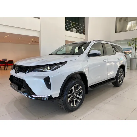 Toyota Sw4 2.8 Srx 204cv 4x4 7as At