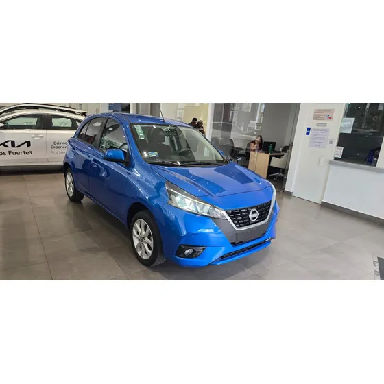 Nissan March 1.6 Advance Mt