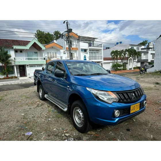 Mitsubishi L200 2.5l