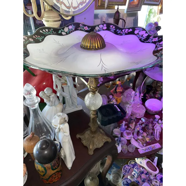 Centro De Mesa Base De Metal Con Cristal Buen Estado