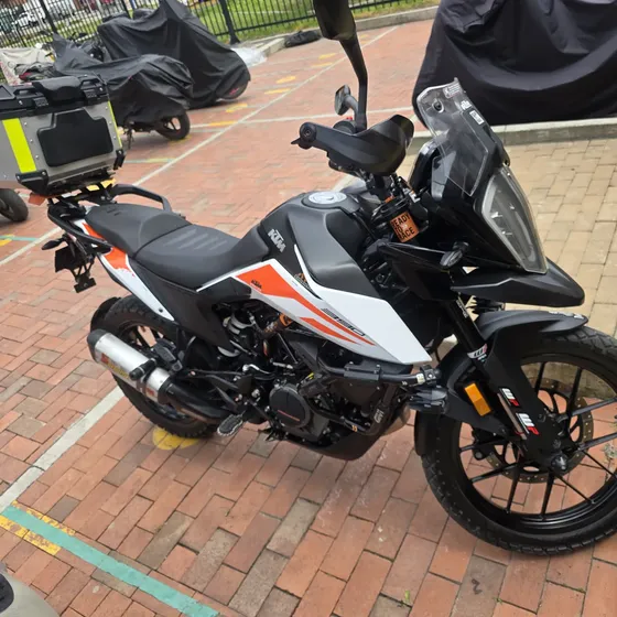 Ktm Adventur, Moto Con Solo 3.500 Km En Excelentes Condicion