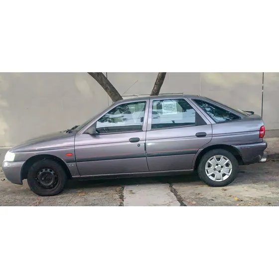 Ford Escort 1.8 Clx