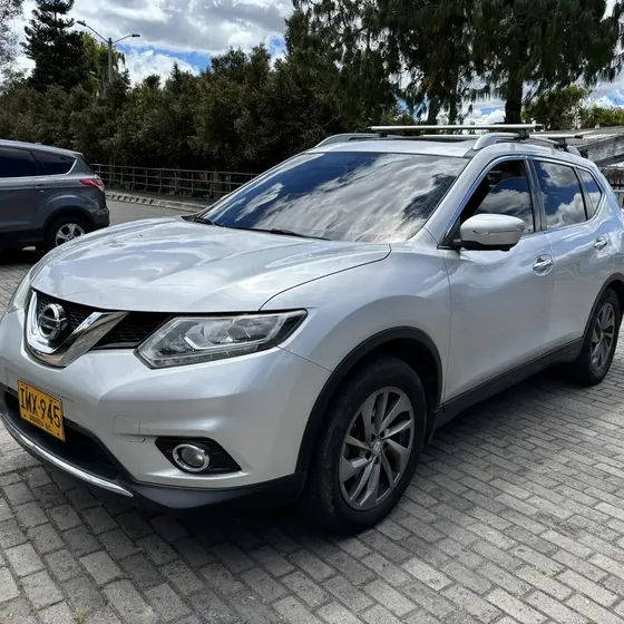 Nissan Xtrail 2016 2.5 Exclusive