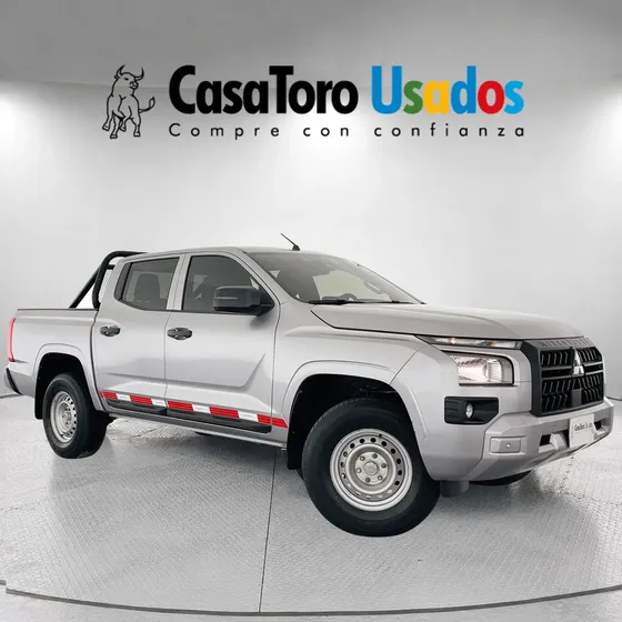 Mitsubishi L200 Triton Glx Mt 2400cc usado en Puente Aranda