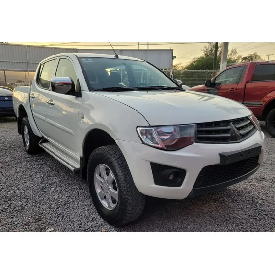 Mitsubishi L200 2.5 Di-d Cabina Doble 4x4 Mt