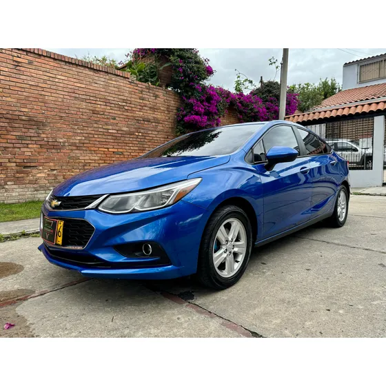 Chevrolet Cruze 1.4 Lt