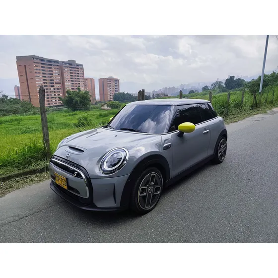 Mini Cooper Se 0.0 Iconic At