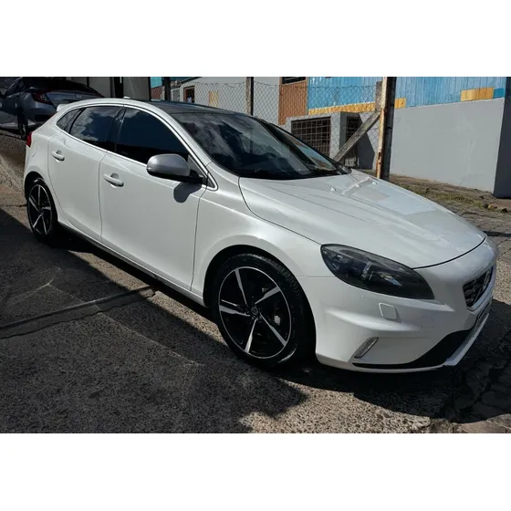 Volvo V40 2.0 T5 R-design Drive-e 5p