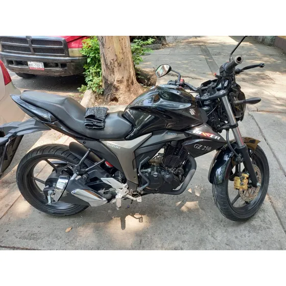 Vendo Zuzuki Gixer 155 Cc, Excelente Estado Todo Pagado