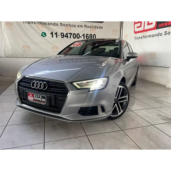 Audi A3 A3 Sedan Performance 2.0 Tfsi S-tronic