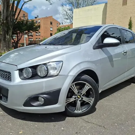 Chevrolet Sonic 2013 1.6 Lt 5 P