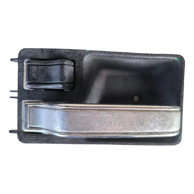 Manilla Interna De Jeep Cherokke 88-93 /comanche Lh Usado