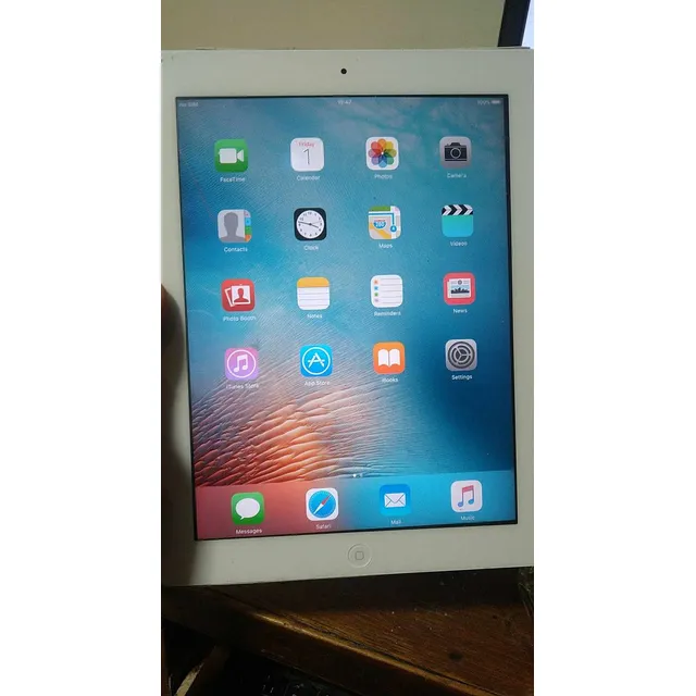 iPad 2 A1396 Orginal Ideal Estudiantes Y Lectura Buen Estado