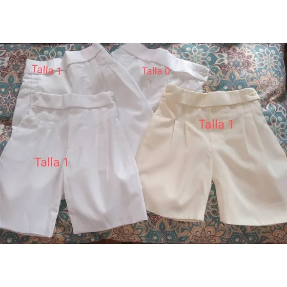Shorts Casual Blancos Y Beige Para Niños En Tela Piqué