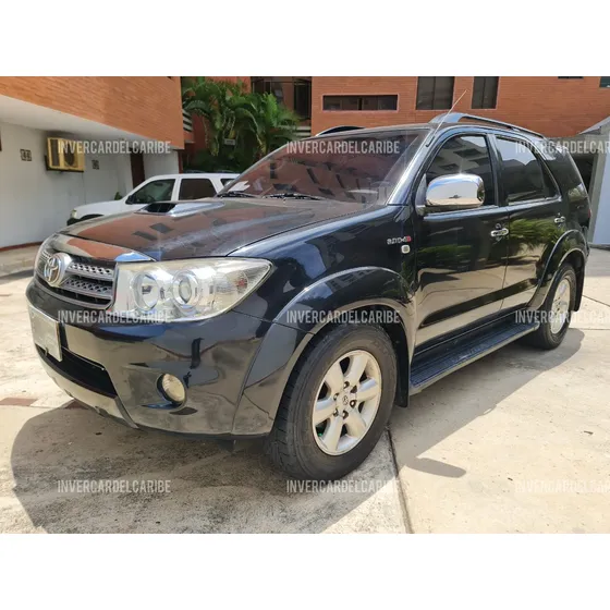 Toyota Fortuner 3.0 Sr5
