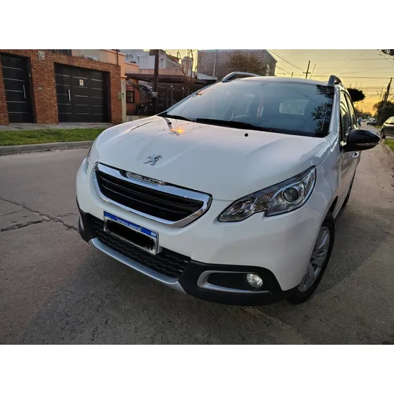 Peugeot 2008 1.6 Allure