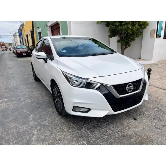 Nissan Versa 1.6 Advance Mt