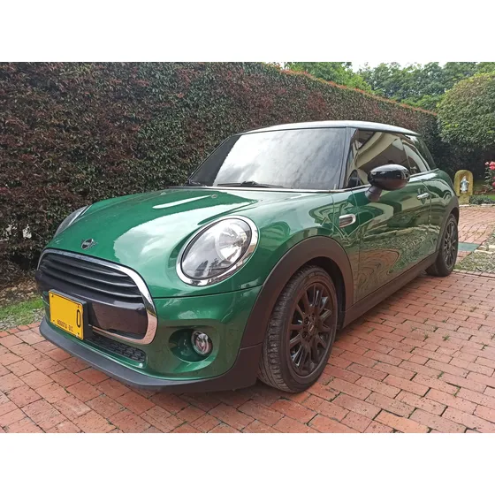Mini Cooper 1.5 Salt
