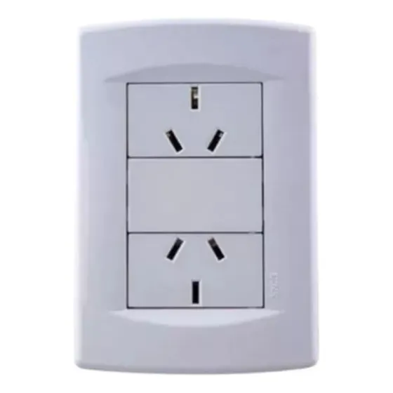 Llave De Luz Armada 2 Tomas 10a Sica Life Blanco Corriente nominal 10 A Voltaje nominal 220V