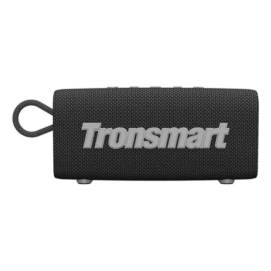 Bocina Tronsmart Trip portátil con bluetooth waterproof negra | Cuotas sin interés