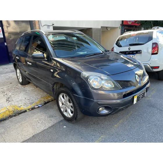 Renault Koleos 2.5 Dynamique 4x4 Mt