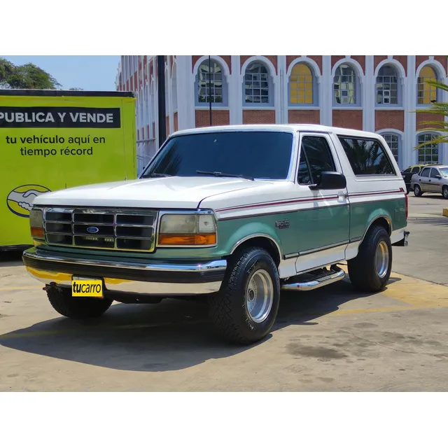 Ford Bronco Xlt