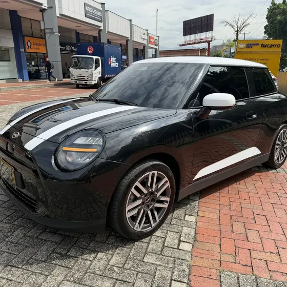Mini Cooper 2024 0.0 Se Classic