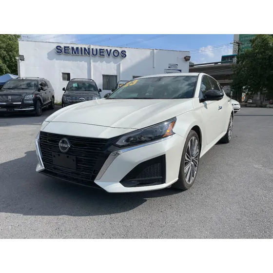 Nissan Altima 2.0 Exclusive Turbo Cvt