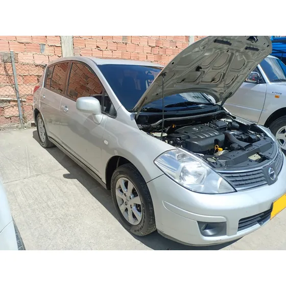 Nissan Tiida 1.8 Emotion 5 P