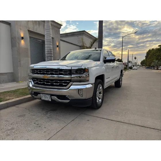 Chevrolet Silverado 5.3 2500 Cab Reg Ls 4x4 Mt