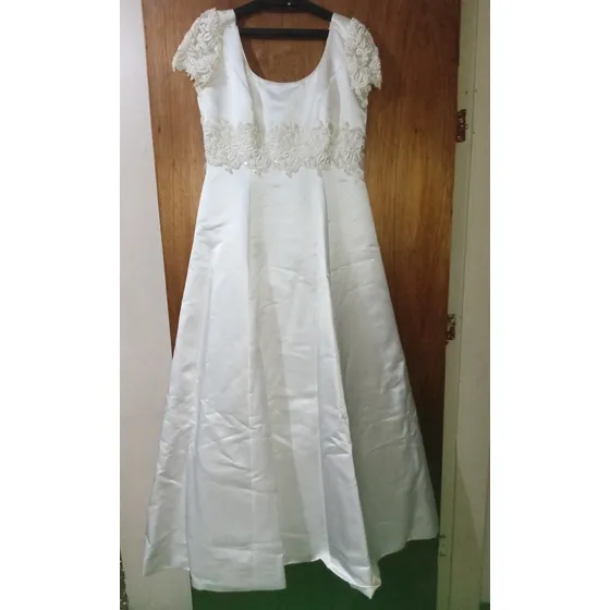 Vestido De Novia Perlado (usado Una Vez)