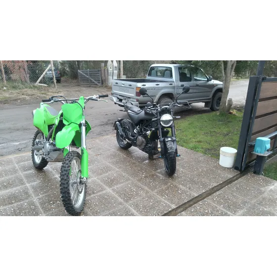Kawasaki Klx 300 R 2024 / Husqvarna 401 2022