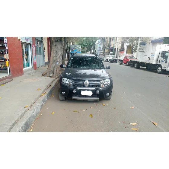 Renault Duster 2.0 Dakar At