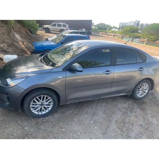 Kia Rio 1.6 Lx Sedan Mt