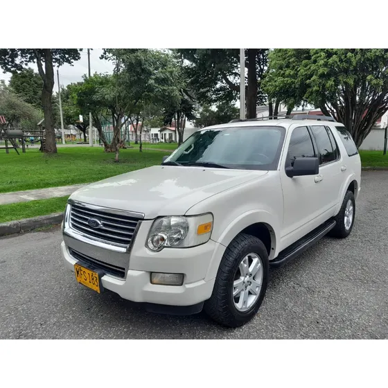 Ford Explorer Automatica 7 Puestos
