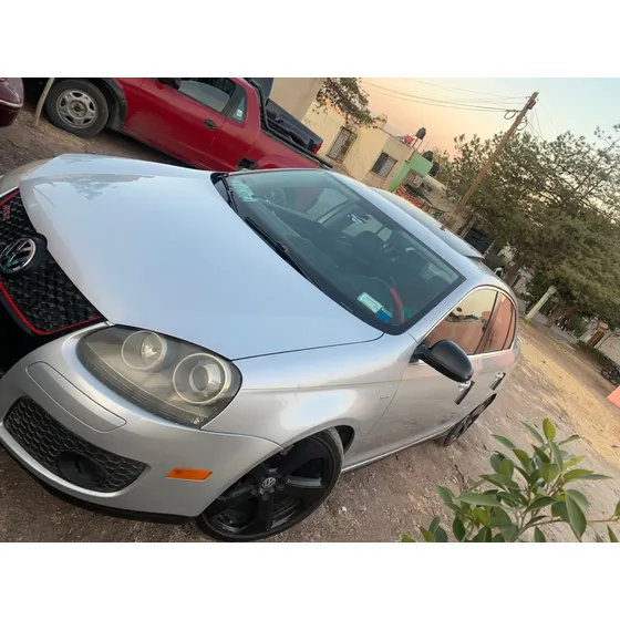 Volkswagen Bora 2.0 Gli