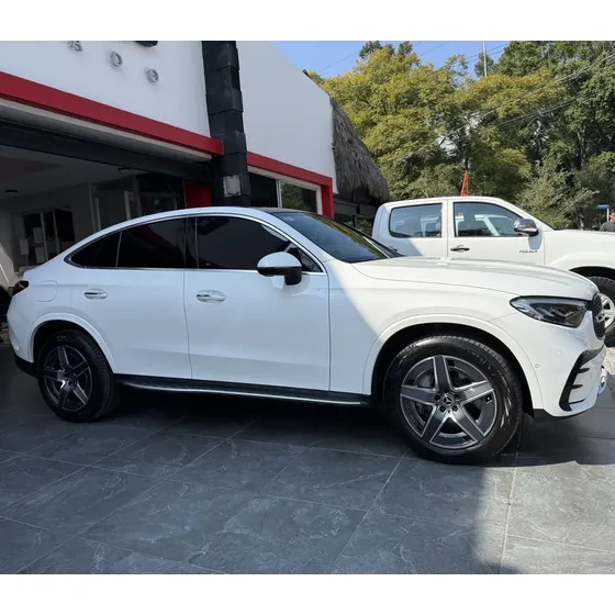 Mercedes-Benz Glc 300 2024 4 4matic 5p At