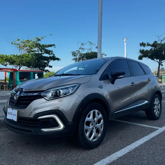 Renault Captur 2023 1.6 Zen Mt