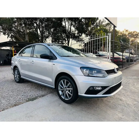 Volkswagen Vento 1.6 Join Tiptronic