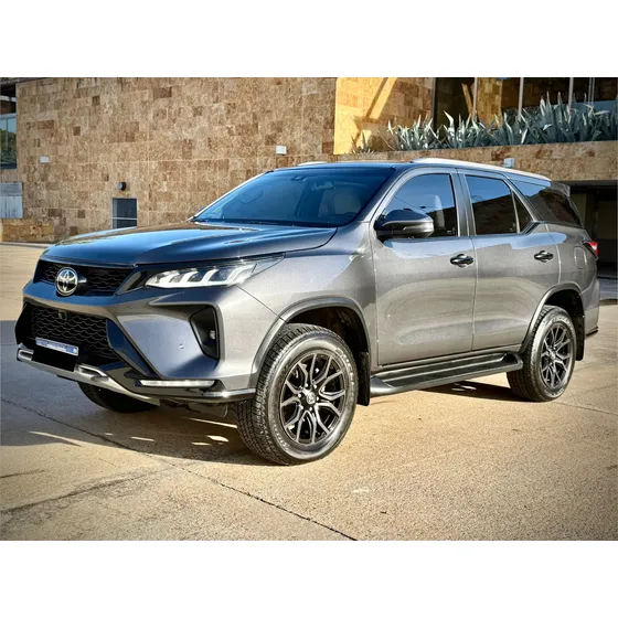 Toyota Hilux Sw4 2.8 Tdi Diamante Ii 4x4 7as 6at