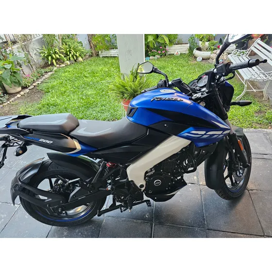 Bajaj Rouser Ns200 0km