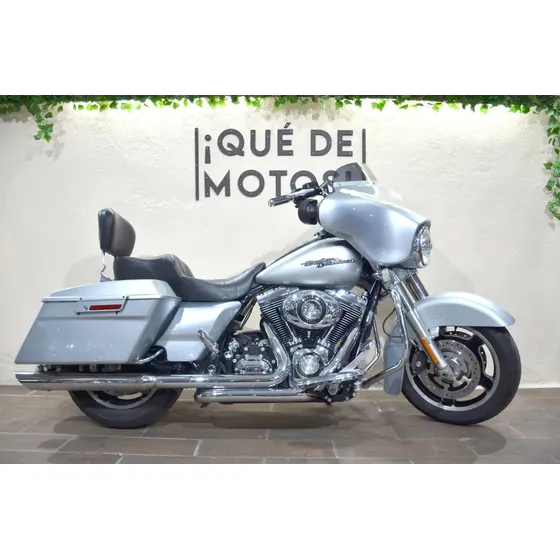 Harley Davidson Street Glide 1584cc, Excelente Para Viajes