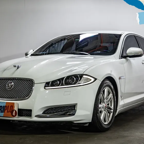 Jaguar Xf 2015 2.0 Luxury